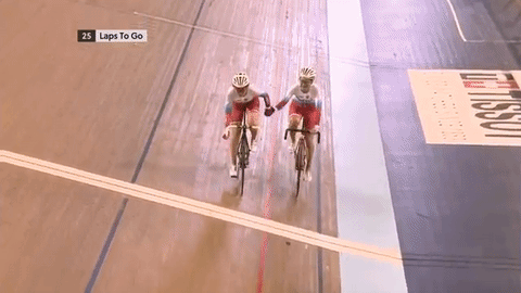 Gif Relais sur piste